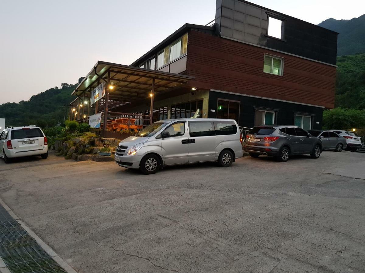 Mokkoji Pension Hadong Exterior foto